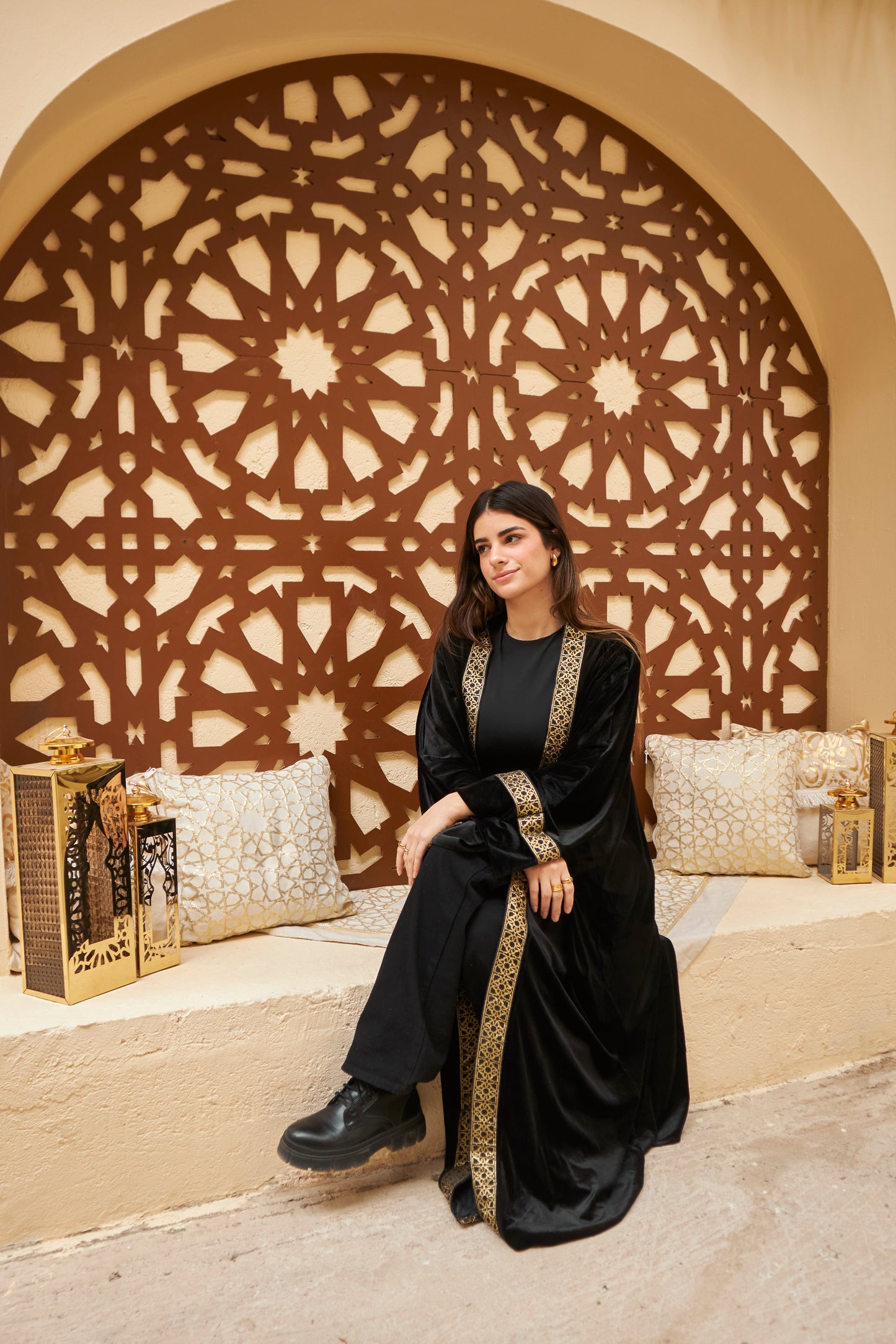 Noir Gleam Cardigan - Black